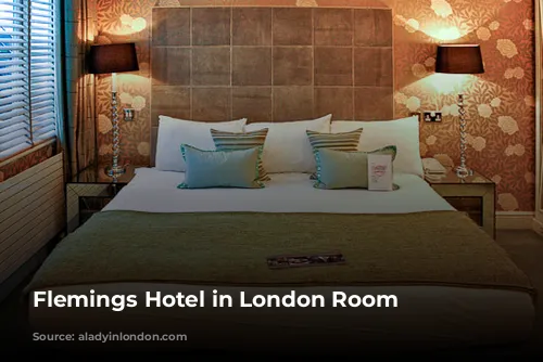 Flemings Hotel in London Room