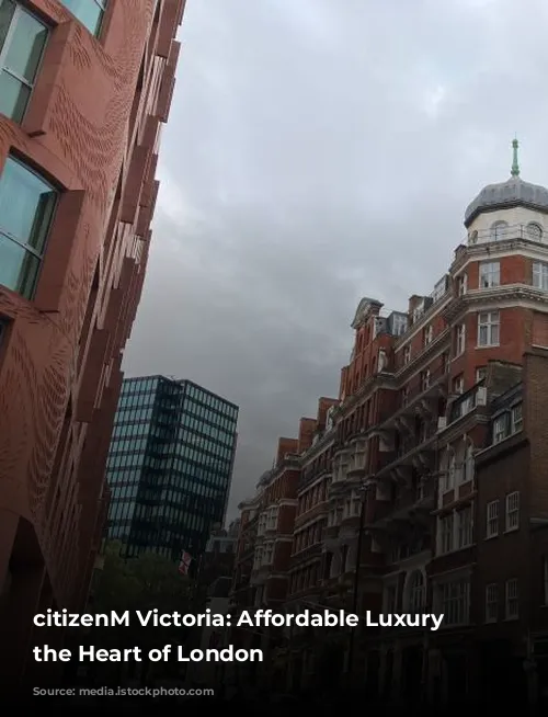 citizenM Victoria: Affordable Luxury in the Heart of London