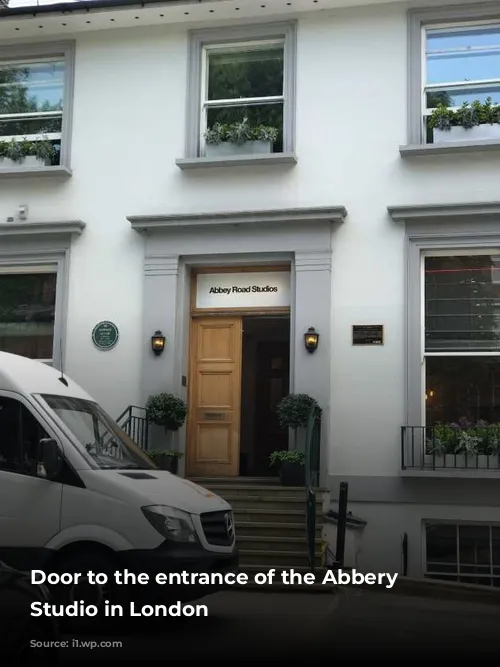 Door to the entrance of the Abbery Road Studio in London