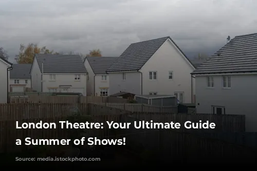 London Theatre: Your Ultimate Guide to a Summer of Shows!