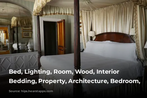 Bed, Lighting, Room, Wood, Interior design, Bedding, Property, Architecture, Bedroom, Textile, 