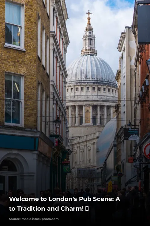 Welcome to London's Pub Scene: A Toast to Tradition and Charm! 🍻