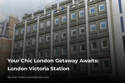 Your Chic London Getaway Awaits: citizenM London Victoria Station