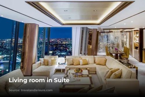 Living room in Suite