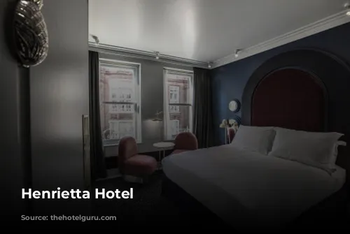 Henrietta Hotel