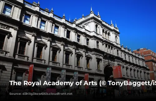 The Royal Academy of Arts (© TonyBaggett/iStock)